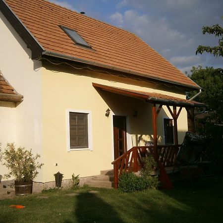 Holiday home in Balatonlelle 34540 Exterior foto